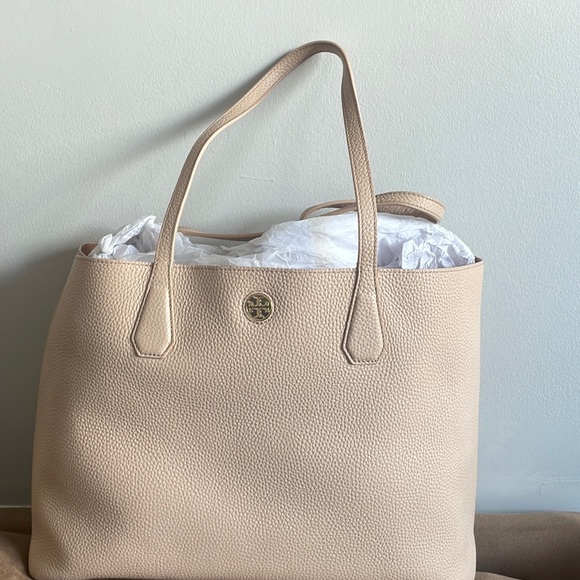 Tory Burch Light Oak Hand Bag - Picture 1 of 5